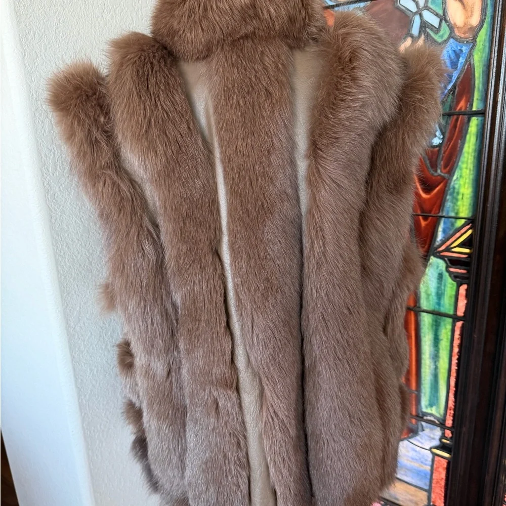 Saga leather and Furs Brown Fur Vest - Picture 3 of 10
